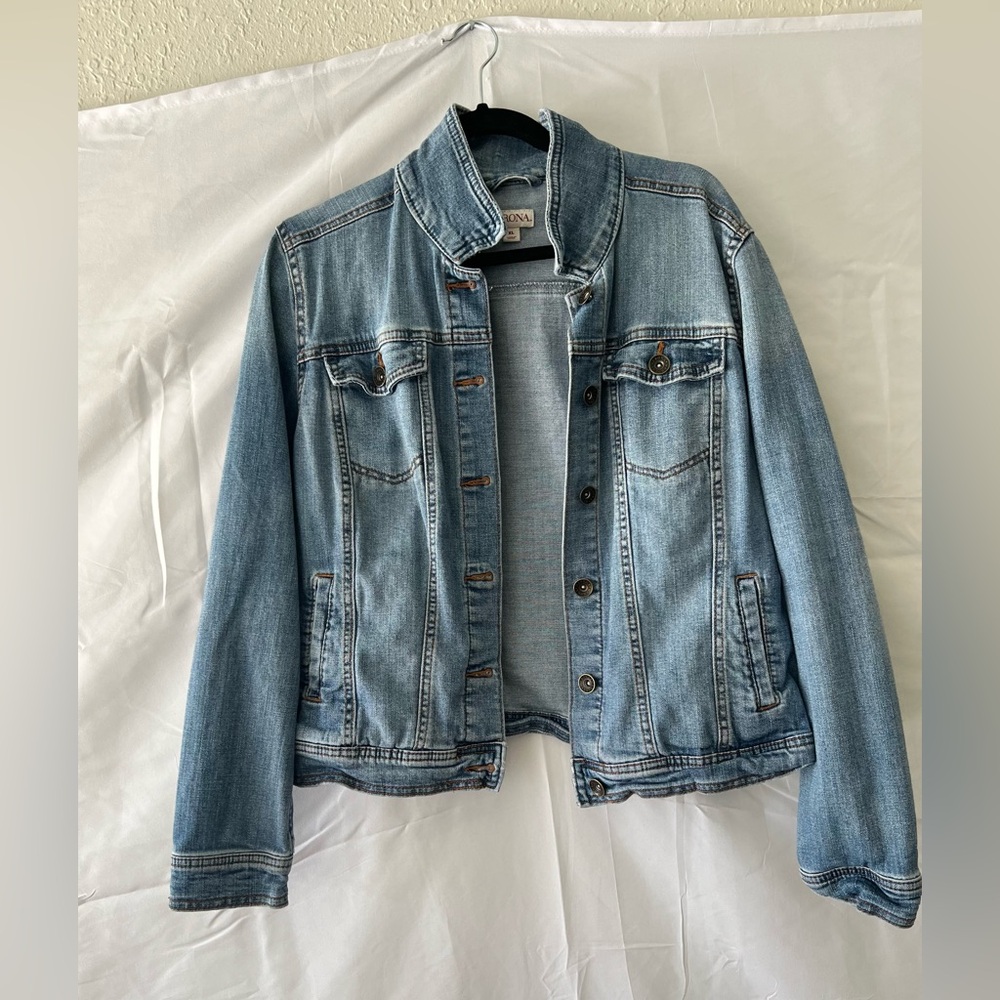 Merona Light Blue Denim Jean Jacket.